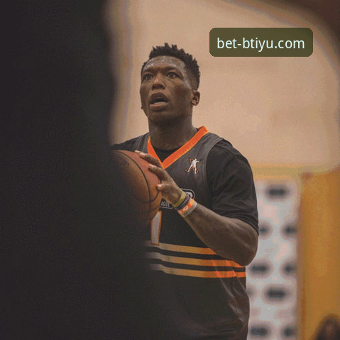 资深球迷必备：如何高效追踪NBA焦点赛事与球员动态